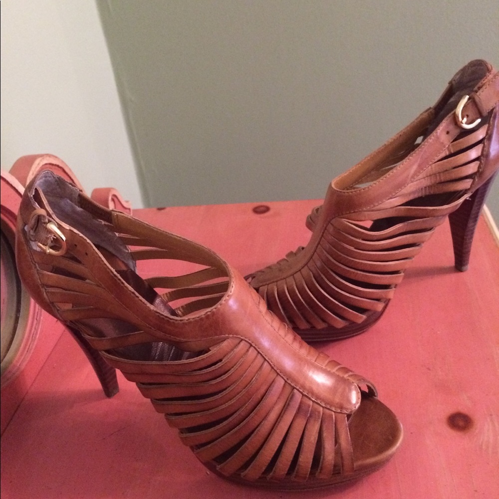 Brown cage sandals